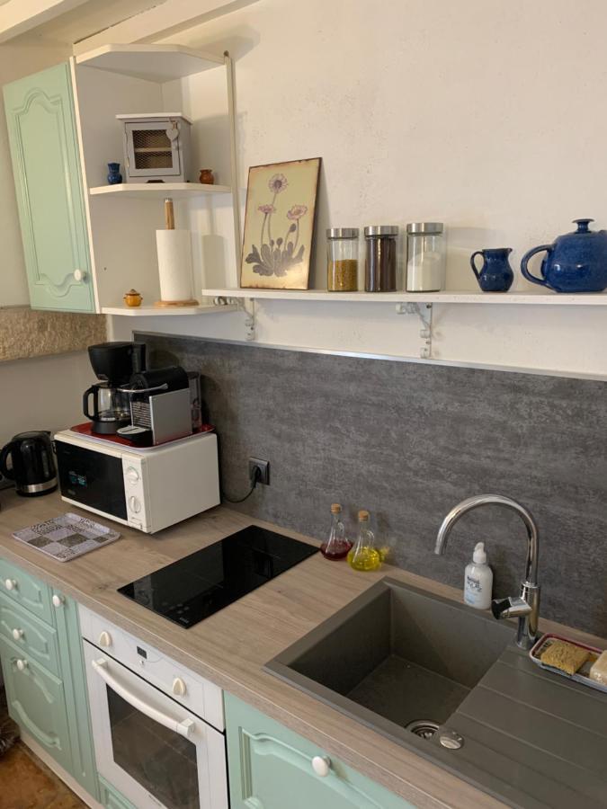 Appartement De Charme Dans Le Coeur Historique D'Uzès Eksteriør billede